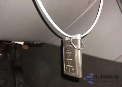 2010 Cadillac Srx Luxury Collection z USA, uszkodzony, nr VIN 3GYFNDEY8AS589370